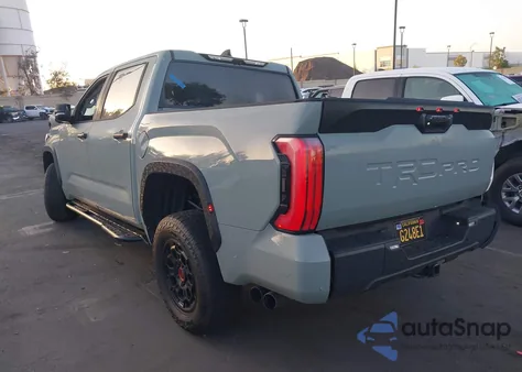 2022 Toyota Tundra Hybrid Trd Pro из США, поврежденный, VIN 5TFPC5DB7NX011817